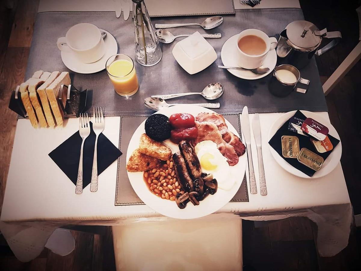 The Ivernia Hotel 스케그니스 외부 사진