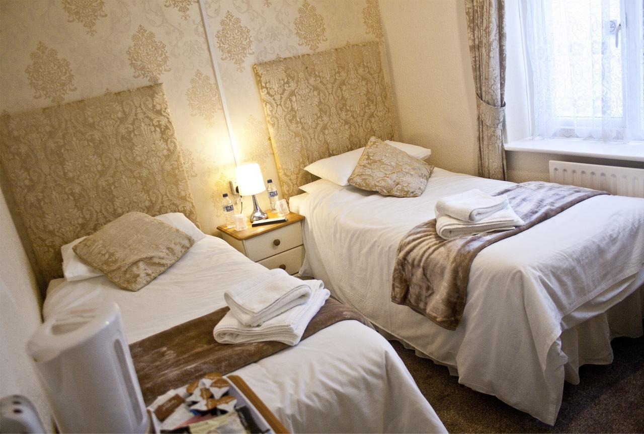 The Ivernia Hotel 스케그니스 외부 사진